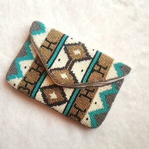 Tribal Pattern Beaded Boutique Clutch 🩵 New With Tags.